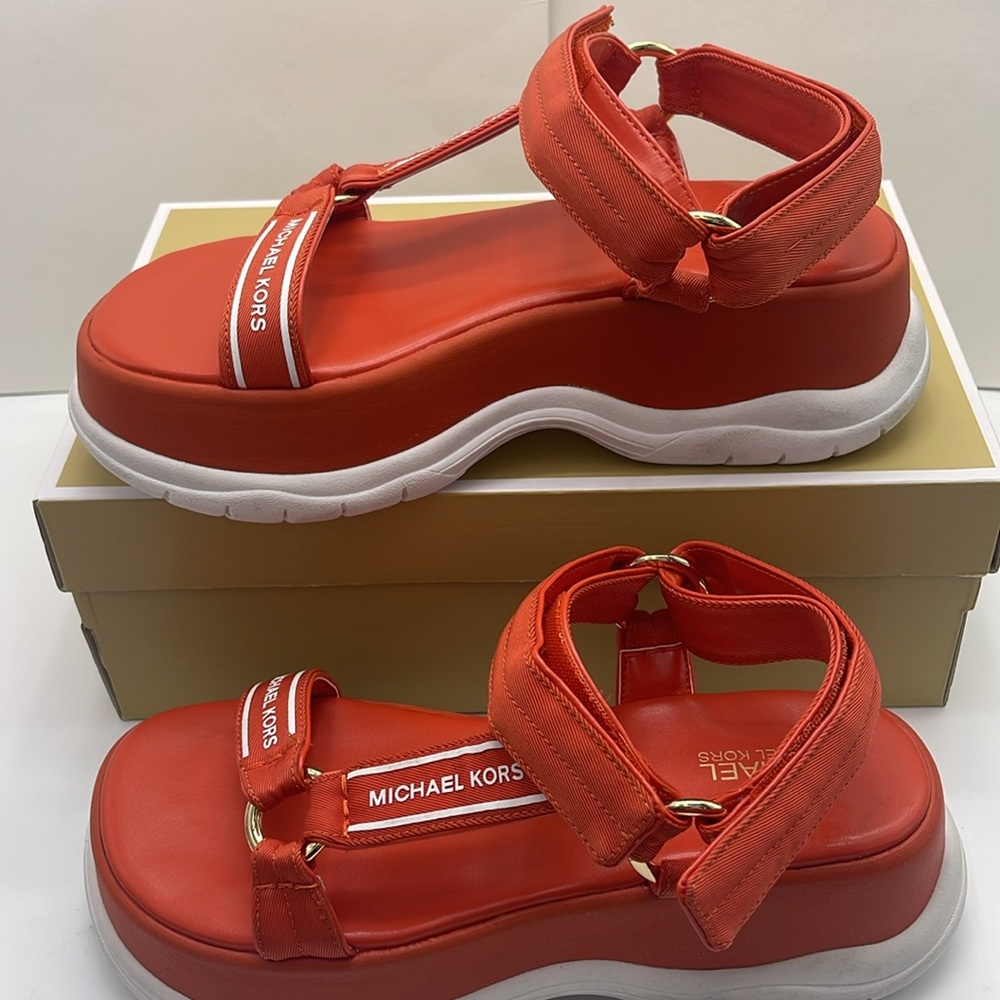 MICHAEL KORS Katrina Nylon Sport Sandal
Red Clay
New - Picture 2 of 16